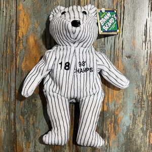 ⚾️ NWT Vintage 1998 N.Y. Yankees #18 Brosius MLB 8”Plush Beanie Bear Collectible